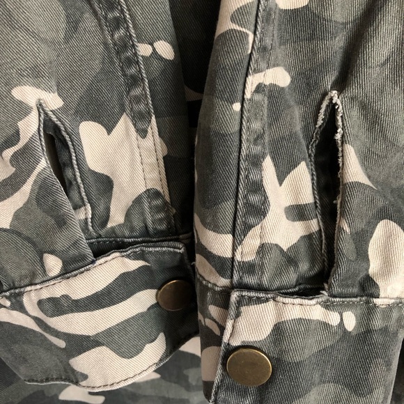 Zeynep Tosun Couture Women 38/US6 Army Camo Jacket - Picture 4 of 5